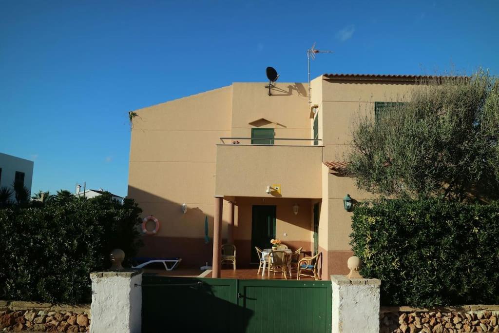 Spectacular Villa With Swimmingpool In Cala Blanca Cala Blanca  Kültér fotó
